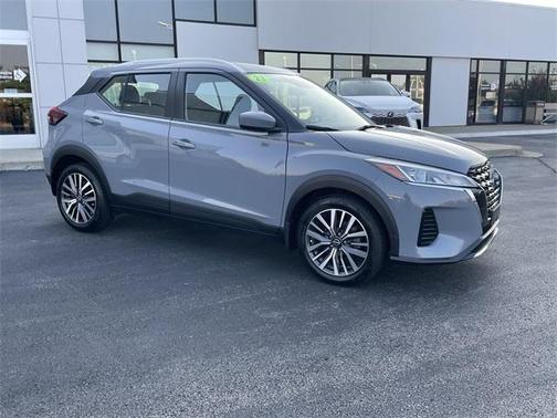 2023 Nissan Kicks SV
