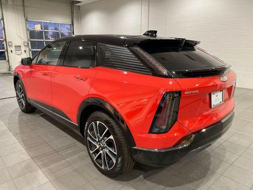 2026 Cadillac OPTIQ Premium Sport