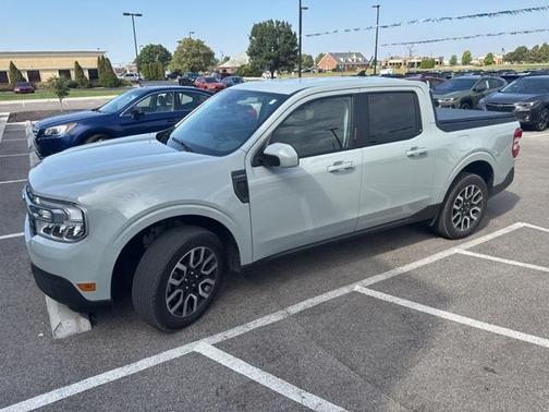 2023 Ford Maverick Lariat