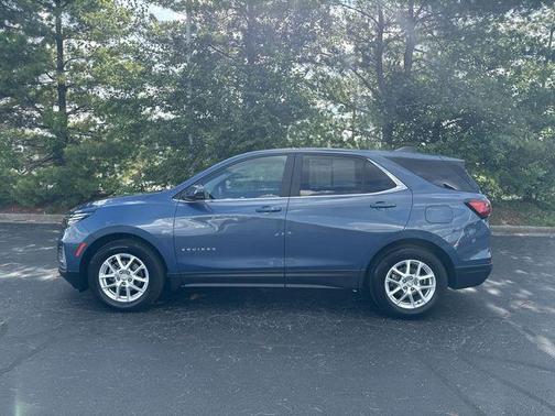 Lakeshore Blue Metallic 2024 Chevrolet Equinox LT
