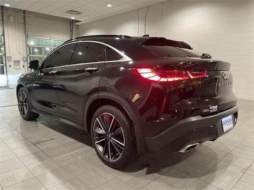 2022 INFINITI QX55 ESSENTIAL