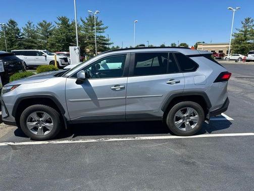Silver Sky Metallic 2024 Toyota RAV4 Hybrid XLE