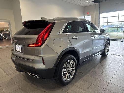 Silver Metallic 2025 Cadillac XT4 Premium Luxury