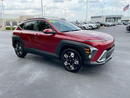 2025 Hyundai KONA SEL