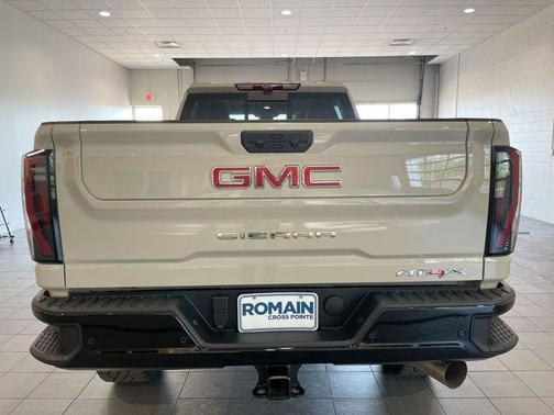 Dune 2026 GMC Sierra 2500 AT4X