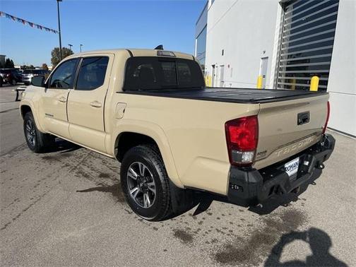 2017 Toyota Tacoma TRD Sport