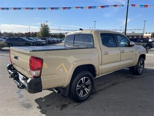 2017 Toyota Tacoma TRD Sport