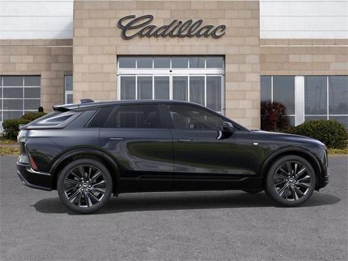 2026 Cadillac LYRIQ Signature Sport