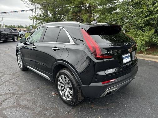 Stellar Black Metallic 2019 Cadillac XT4 Premium Luxury