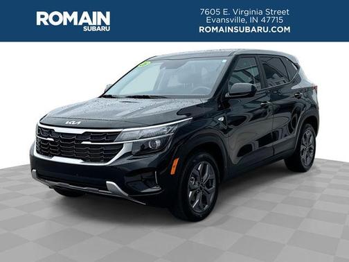 Black 2026 Kia Seltos LX