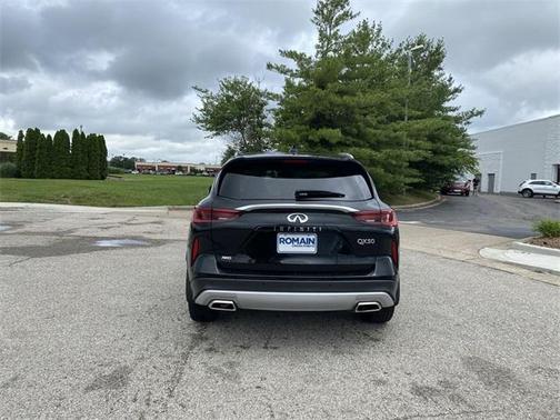 2024 INFINITI QX50 Luxe