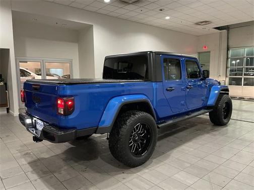 2020 Jeep Gladiator Sport