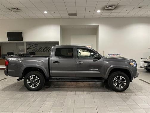 2018 Toyota Tacoma TRD Sport