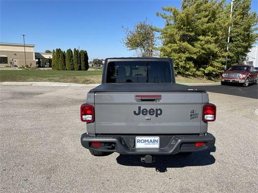 2021 Jeep Gladiator Sport