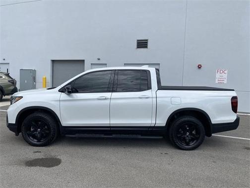 2022 Honda Ridgeline Black Edition