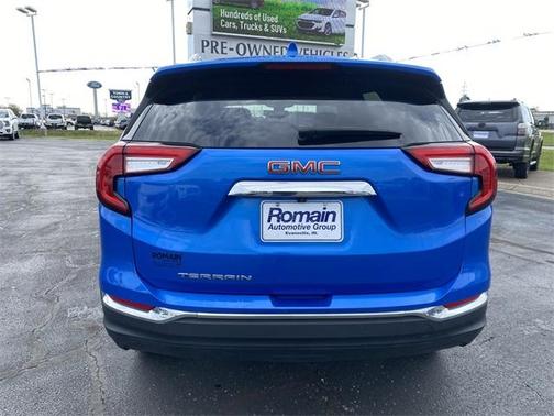 2024 GMC Terrain SLT