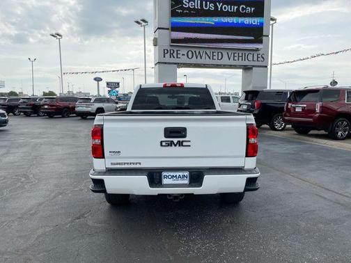 Summit White 2017 GMC Sierra 1500 Base
