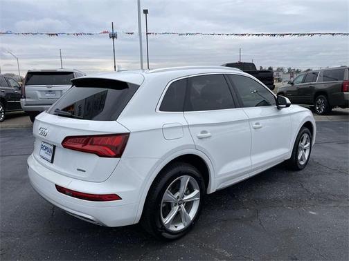 2020 Audi Q5 45 Premium