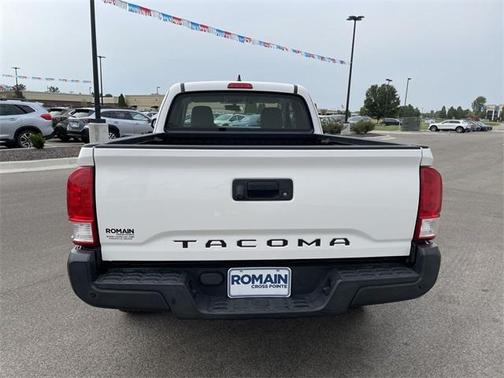 2017 Toyota Tacoma SR