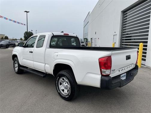 2017 Toyota Tacoma SR