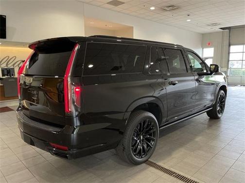 2023 Cadillac Escalade ESV Sport