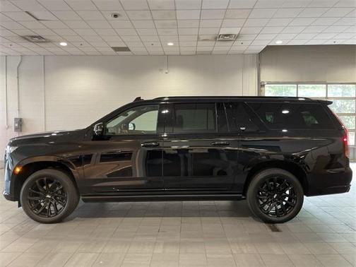 2023 Cadillac Escalade ESV Sport