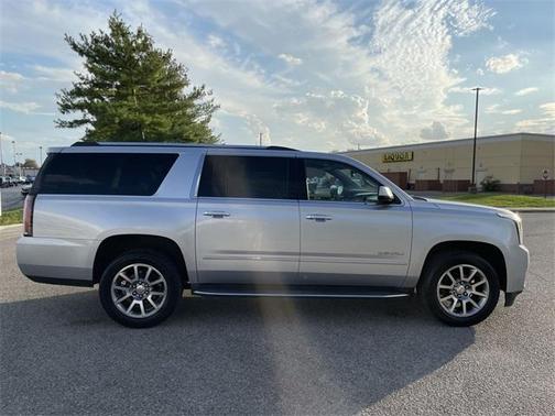 2020 GMC Yukon XL Denali