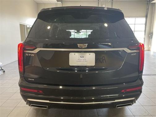 2024 Cadillac XT6 Premium Luxury AWD