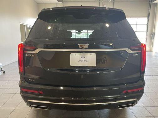 2024 Cadillac XT6 Premium Luxury AWD