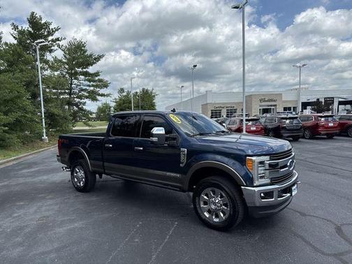Blue 2019 Ford F-250 King Ranch