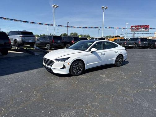 White 2023 Hyundai SONATA Hybrid Limited