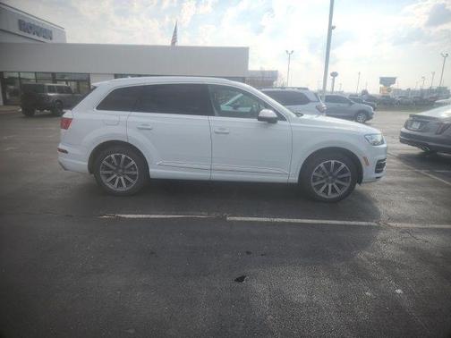 2017 Audi Q7 3.0T Premium Plus