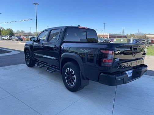 2024 Nissan Frontier PRO-X