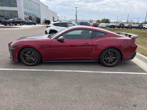 2025 Ford Mustang Dark Horse