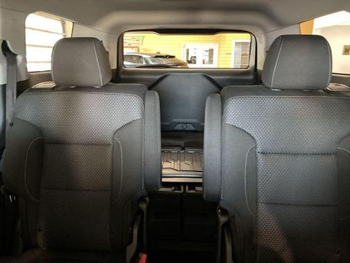 Midnight Blue Metallic 2022 GMC Acadia SLE