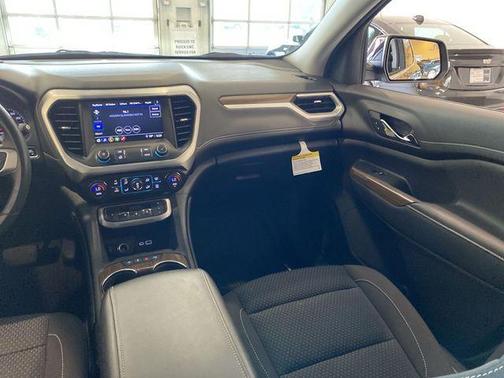 Midnight Blue Metallic 2022 GMC Acadia SLE