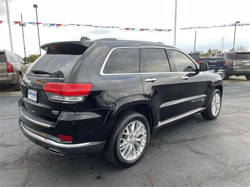 2018 Jeep Grand Cherokee Summit