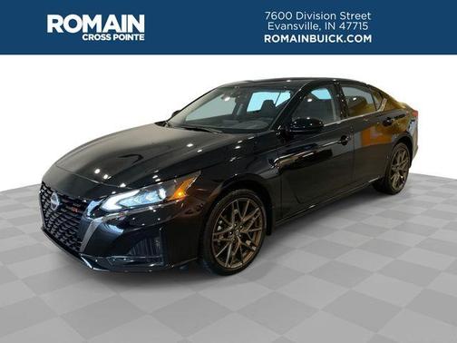 2025 Nissan Altima SR