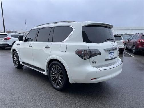 2017 INFINITI QX80 Limited