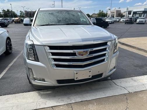 2020 Cadillac Escalade ESV Luxury
