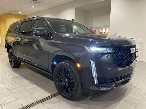 2023 Cadillac Escalade ESV Sport Platinum