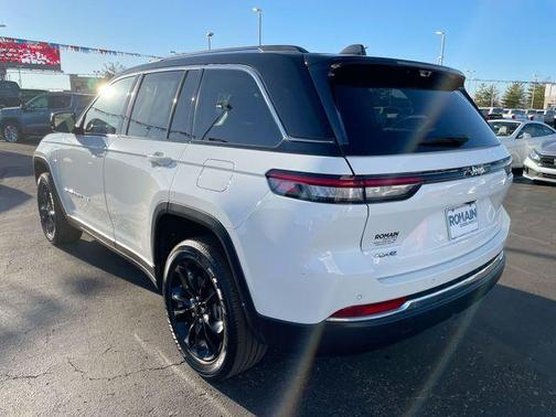 2022 Jeep Grand Cherokee 4xe Base