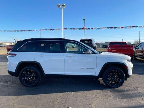 2022 Jeep Grand Cherokee 4xe Base