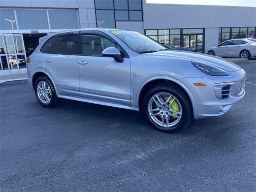2017 Porsche Cayenne E-Hybrid S