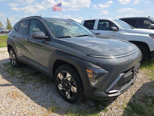 Gray Pearl 2025 Hyundai KONA SEL