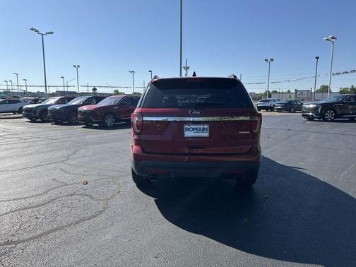 Red 2017 Ford Explorer Base