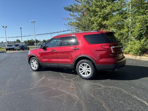 Red 2017 Ford Explorer Base