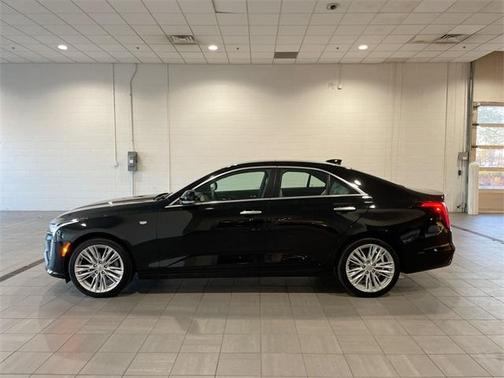 2025 Cadillac CT4 Premium Luxury