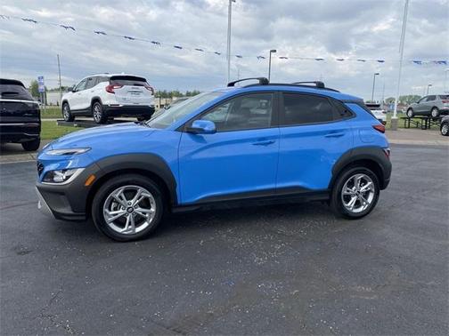 2023 Hyundai KONA SEL