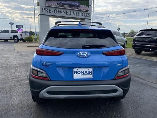 2023 Hyundai KONA SEL